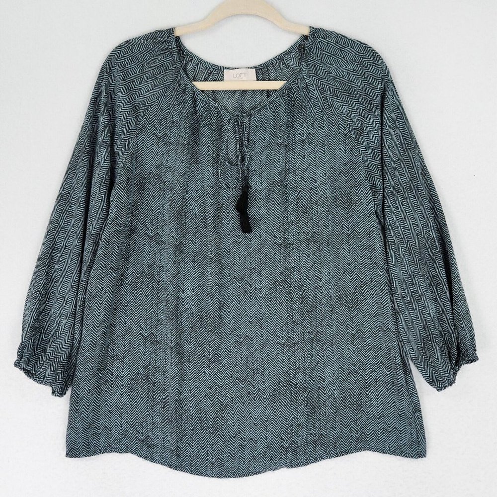 Ann Taylor Loft Shirt Womens Small Green Blue Black Chevron Print Long Sleeve